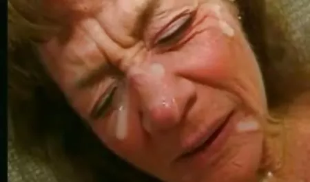 انگشتان خوشگل در بیدمشک های تنگ و عوضی در Bongacams فیلم س اینستا