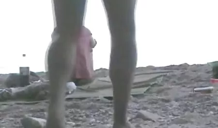 دو دانش آموز کانال فیلم س در جوراب ساق بلند با یک معلم رابطه جنسی دارند