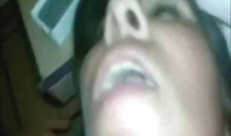 Fucker فیلم س زوری فیفا را در ماندا fucks کرد.