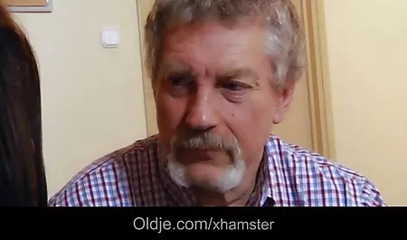 رابطه جنسی در طی فیلم س کوتاه مراحل آب.