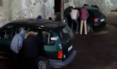 معلم همجنسگرا بالغ به مرد جوانی شیر فیلم س هندی خورد و او را از نفر اول پاره کرد